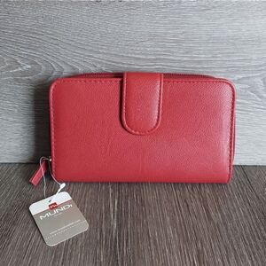 NWT Mundi Women's My Big Fat Wallet in Red